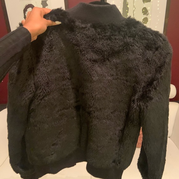Fur jacket - Picture 2 of 2